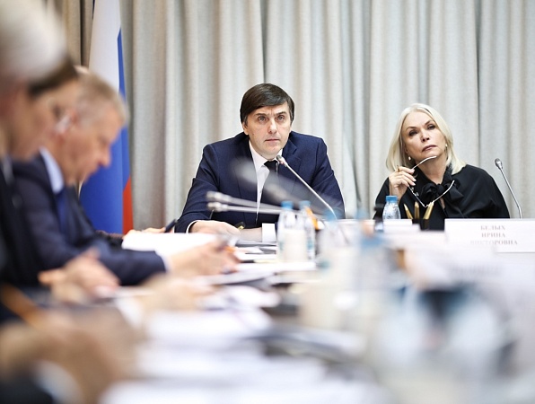 Сергей Кравцов: Все показатели национальных проектов в части сферы образования достигнуты в полном объеме