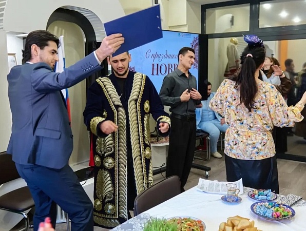В ГИПУ встретили Навруз