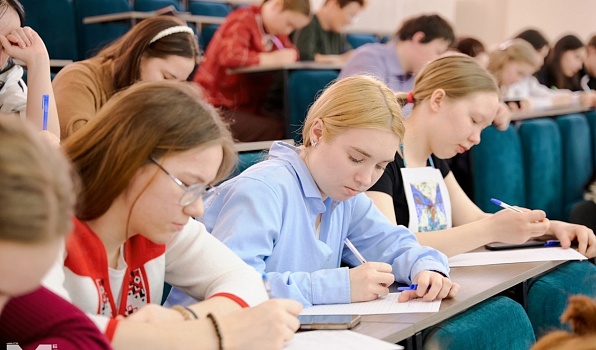 Приглашаем всех желающих на «Большой удмуртский диктант»!