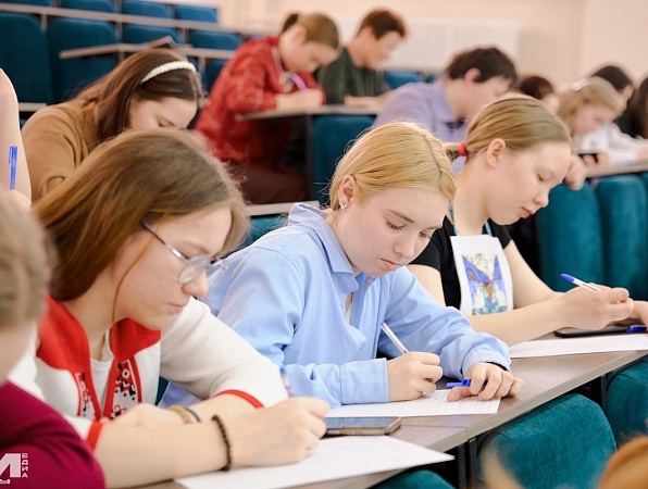 Приглашаем всех желающих на «Большой удмуртский диктант»!