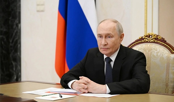 Владимир Путин приветствовал участников Всероссийского форума классных руководителей и Первого форума директоров школ