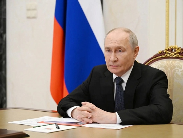 Владимир Путин приветствовал участников Всероссийского форума классных руководителей и Первого форума директоров школ