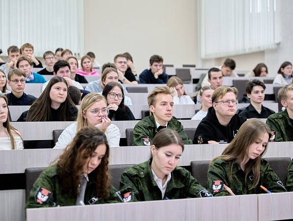 В ГИПУ прошел Военно-патриотический диктант – 2025