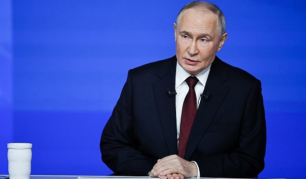 Владимир Путин: Пока нет необходимости вводить обязательную отработку после учебы для студентов педагогических вузов