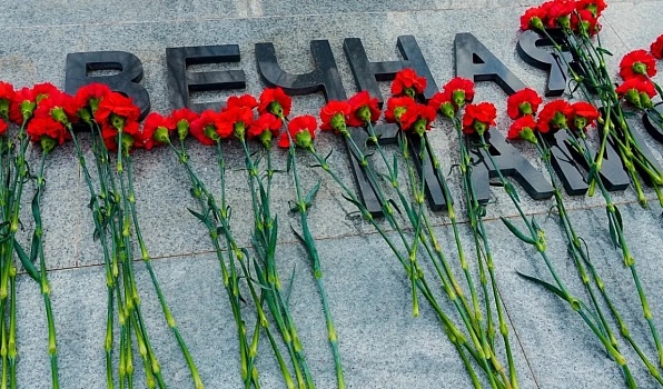 «Новый Феникс» вместе с поисковиками Удмуртии - на открытии Вахты памяти